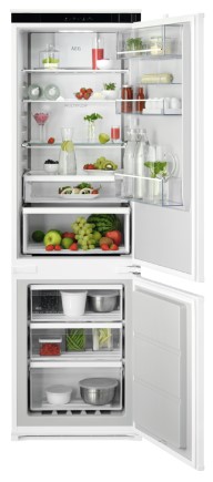 HLADNJAK AEG TSC 6M181ES